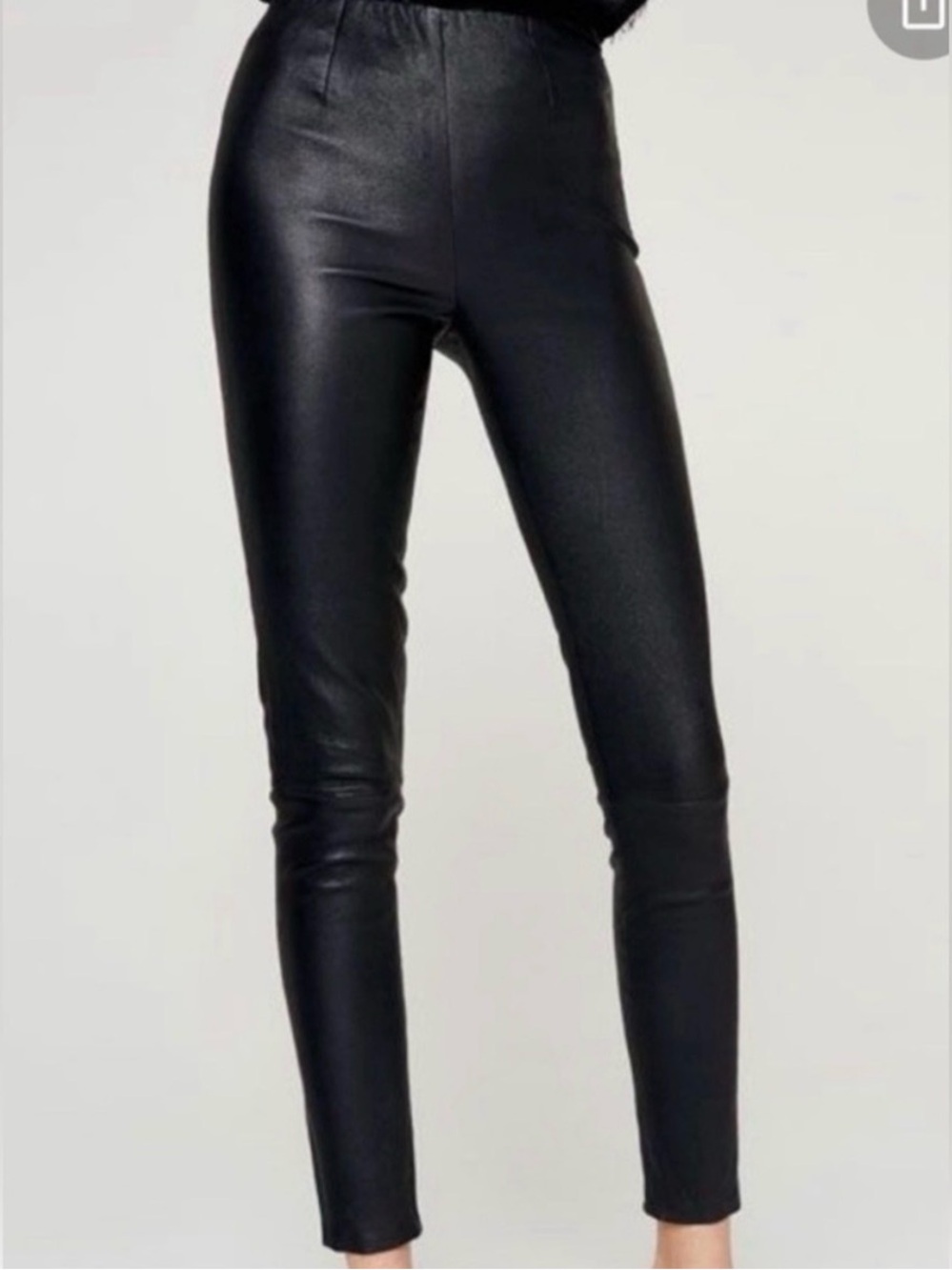 Black  Leather Slim Leggings Uterqüe